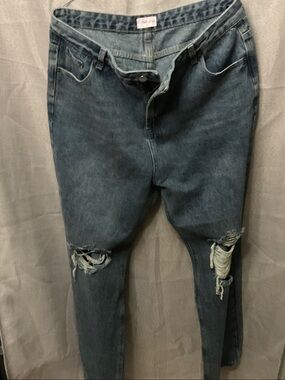 Pink Lily Ripped Jeans in Dark Blue Wash